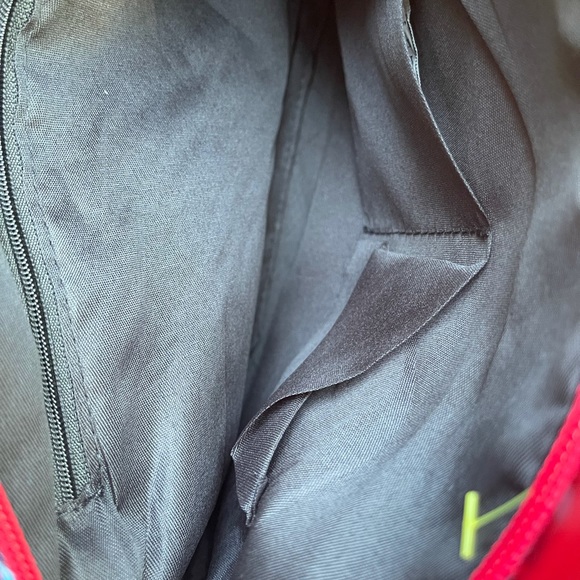 Izzy& Liv purse - Picture 4 of 4